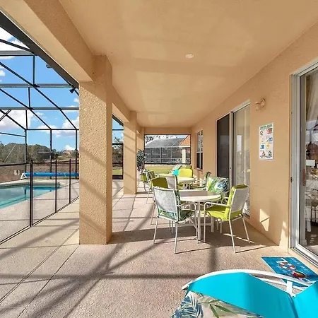 Serene Refuge Share House With Other Guests Davenport Exterior photo